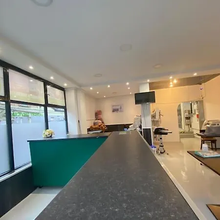 Apartman Modern Flat Near Centre 4